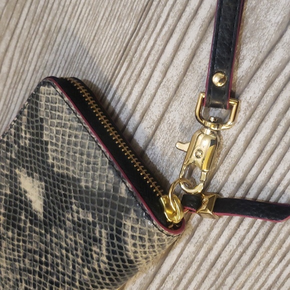 Stella & Dot snake skin leather print wallet wristlet - Picture 3 of 4
